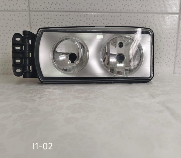 Farol Dianteiro LE - I102 - Iveco