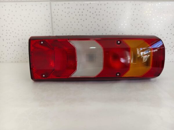 Luz traseira LE B9-007