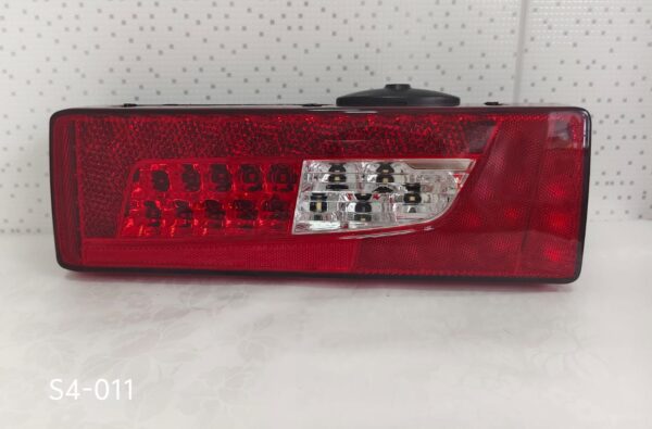 Luz Traseira LD(LED) - S4011 - Scania