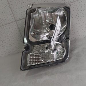 Farol Dianteiro LE (Electrico) - V7008 - Volvo